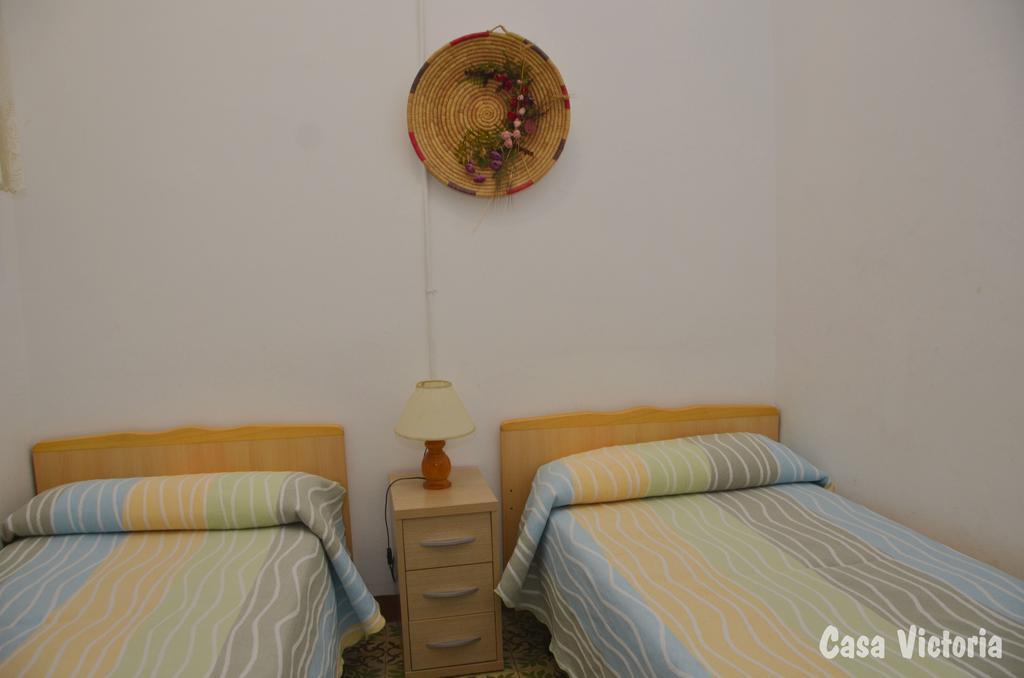 Casa Victoria Guest House La Vilella Baixa Ngoại thất bức ảnh