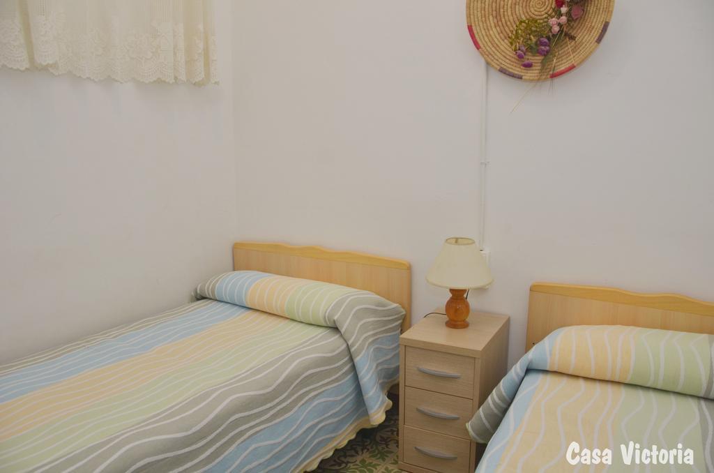 Casa Victoria Guest House La Vilella Baixa Ngoại thất bức ảnh