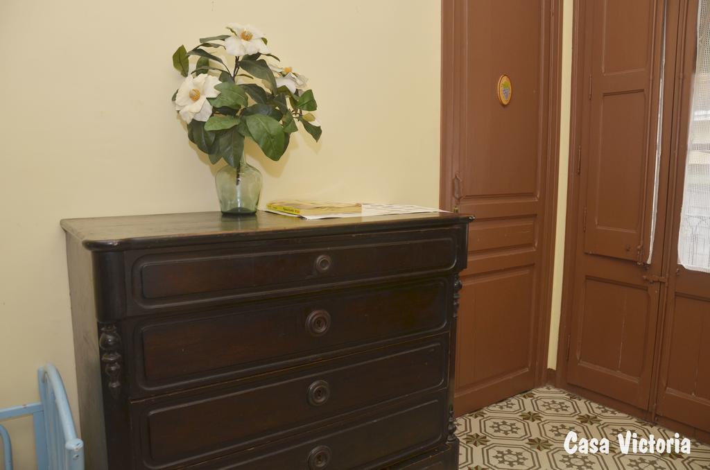 Casa Victoria Guest House La Vilella Baixa Ngoại thất bức ảnh